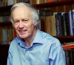 Legget recibi� el Nobel por aportaciones a la teor�a de los superfluidos