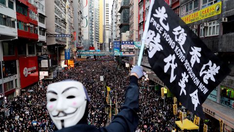 Por primera vez en meses, no hubo cargas policiales en las calles de Hong Kong
