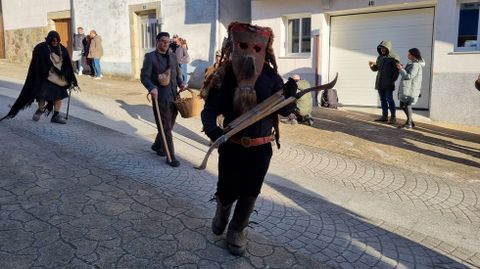 Viana acoge la mayor mascarada de la pennsula Ibrica.Una de las mscaras participantes en el desfile.