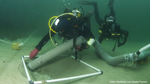 La Federacin Espaola de Actividades Subacuticas (Fedas) utiliz sofisticados sistemas de sondeo y bsqueda en su ms reciente campaa arqueolgica en la ra de Viveiro