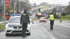 Control de la Guardia Civil en los accesos de Silleda