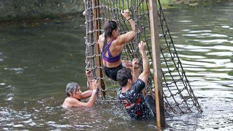 Uno de los obst&aacute;culos de una pasada edici&oacute;n de la Gladiator Race en Pontevedra
