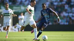 El jugador del Elche Pedro Bigas, frente al Celta en lal primera vuelta.
