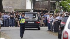 Entierro de la ni�a de 10 a�os muerta en el accidente de Carral