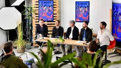 Presentaci�n de la producci�n teatral.
