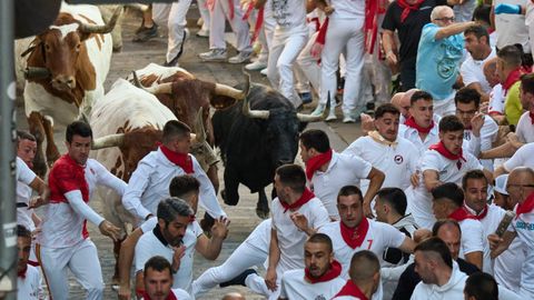 Im�genes del primer encierro de San Ferm�n 2026