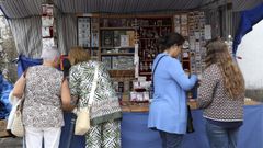 Los puestos de la fiesta estuvieron muy concurridos todo el d�a.