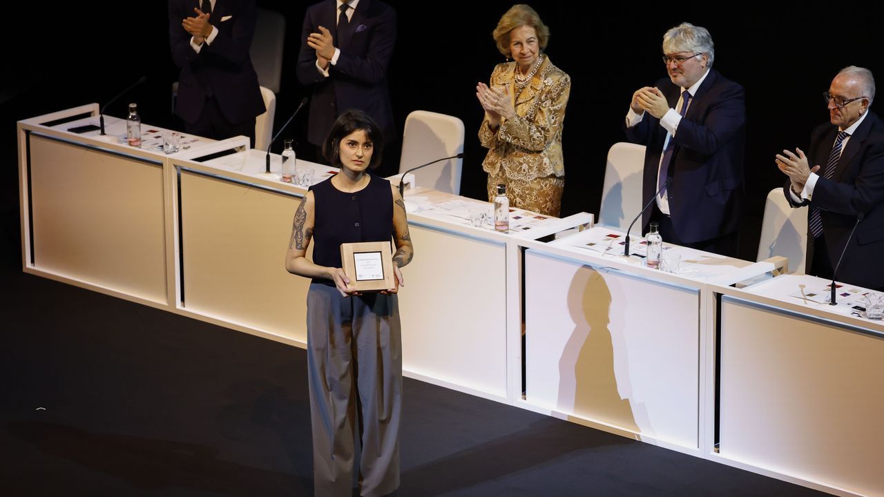 La artista navarra Amaya Suberviola gana el 40 Premio BMW de Pintura