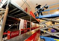 En FIMO se ultimaban ayer los �ltimos detalles para la macrofiesta de esta noche.