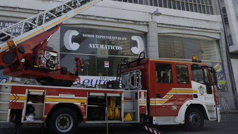 Imagen de archivo de un cami�n de bomberos de A Coru�a