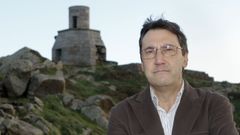 El catedr�tico de Historia da Arte de la USC, Jes�s �ngel S�nchez, analiz� el caso del Gran Teatro de Lugo