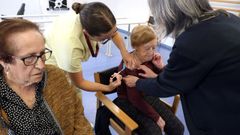 Los usuarios de las residencias de la comarca fueron los primeros en vacunarse