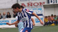 Hugo Novoa, en un torneo con el Deportivo Alev�n