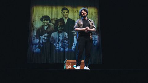 Xos Antonio Tourin, nun momento do seu monlogo Aqu tou!