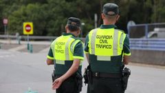 Imagen de archivo de un control de la Guardia Civil de Tr�fico.
