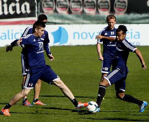 Font�s y Rafinha fueron los dos protagonistas del partido de la primera vuelta en Anoeta.