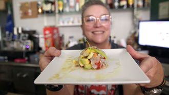 Un total de 28 locales hosteleros de Ribeira y A Pobra participan este ao en la ruta de tapas de lirio