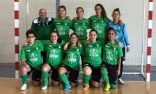 Las jugadoras que prepara Andr�s N�voa acabaron la pretemporada con un triunfo ante el Sarria