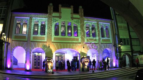 El Noela vuelve a engalanarse para dar cabida a galas y proyecciones