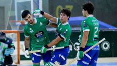 De izquierda a derecha, Saavedra, Jacobo Copa y Cervera, en el duelo de ida ante el Shum.