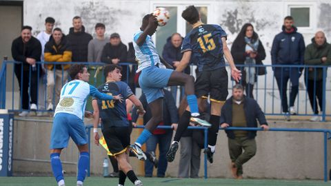 Derbi barbanzano en Preferente entre el Cidade de Ribeira y el Puebla