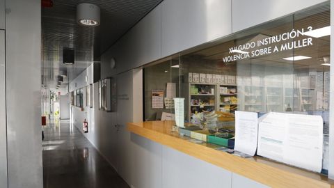 Mostrador del Xulgado de Violencia sobre a Muller en el Edificio Xudicial de Ourense.