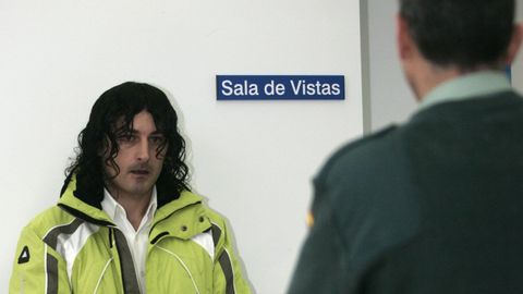 Pandolo, antes de entrar al juicio por disparar contra un guardia civil en el 2008