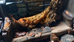 El incendio destroz� el sof� y el resto del mobiliario de la sala de estar