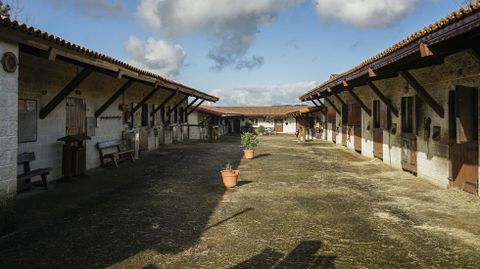 Centro ecuestre O Mundil de Cartelle