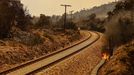 Tramo ferroviario afectado por el fuego en Bej�s (Castell�n).