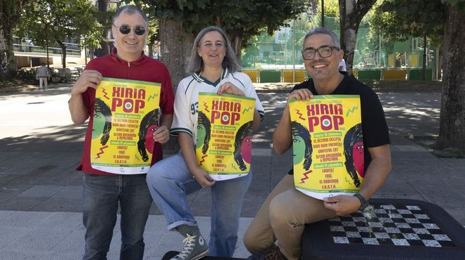 Gra�a, Su�rez e P�rez, durante a presentaci�n do cartel do Xiria Pop 