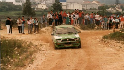 Coche de Magdaleno y Campos, antes de arder en Xuvia durante el Rali de Nar�n de 1989