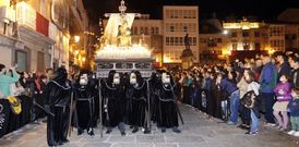 La Semana Santa Internacional de Viveiro revalida cada a�o su extraordinario poder de convocatoria. 