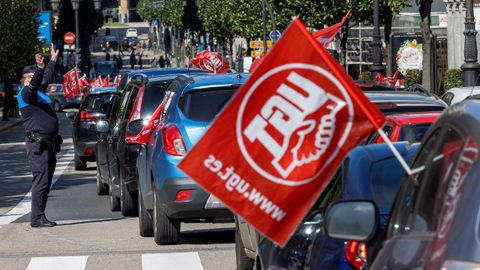 Caravana en Oviedo por la industria regional