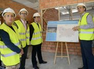 El alcalde, Jes�s V�zquez, visit� ayer las obras del nuevo centro de conservaci�n de la Xunta. 
