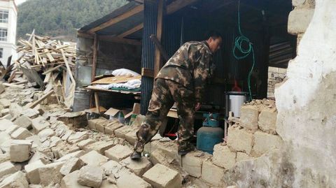 El terremoto tambin ha llegado al Tibet, donde ha provocado derrumbes y vctimas.