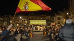 Asistentes a un mitin de Vox.