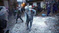 Baixada da Morena de Cimadevila acompa�ada das Formigas, Toxos e Cobelleiros, en Laza.