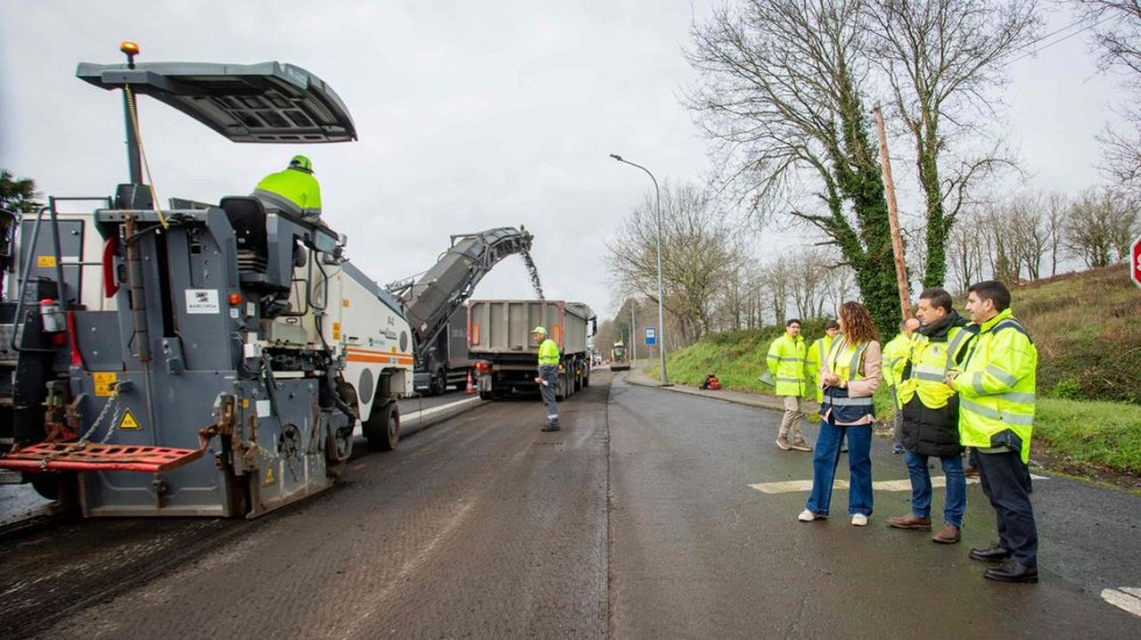 Las carreteras nacionales se llenarán en Galicia de «chalecos amarillos» reparando los baches de los temporales