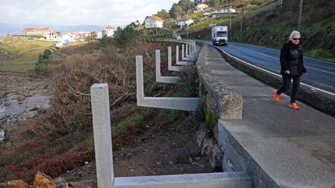 En Porto do Son est�n construyendo una pasarela que ir� de Fonforr�n a la Arnela