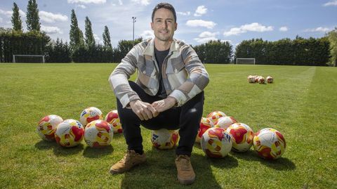 Adri�n Armental, en San L�zaro, minutos antes del entrenamiento de este jueves.