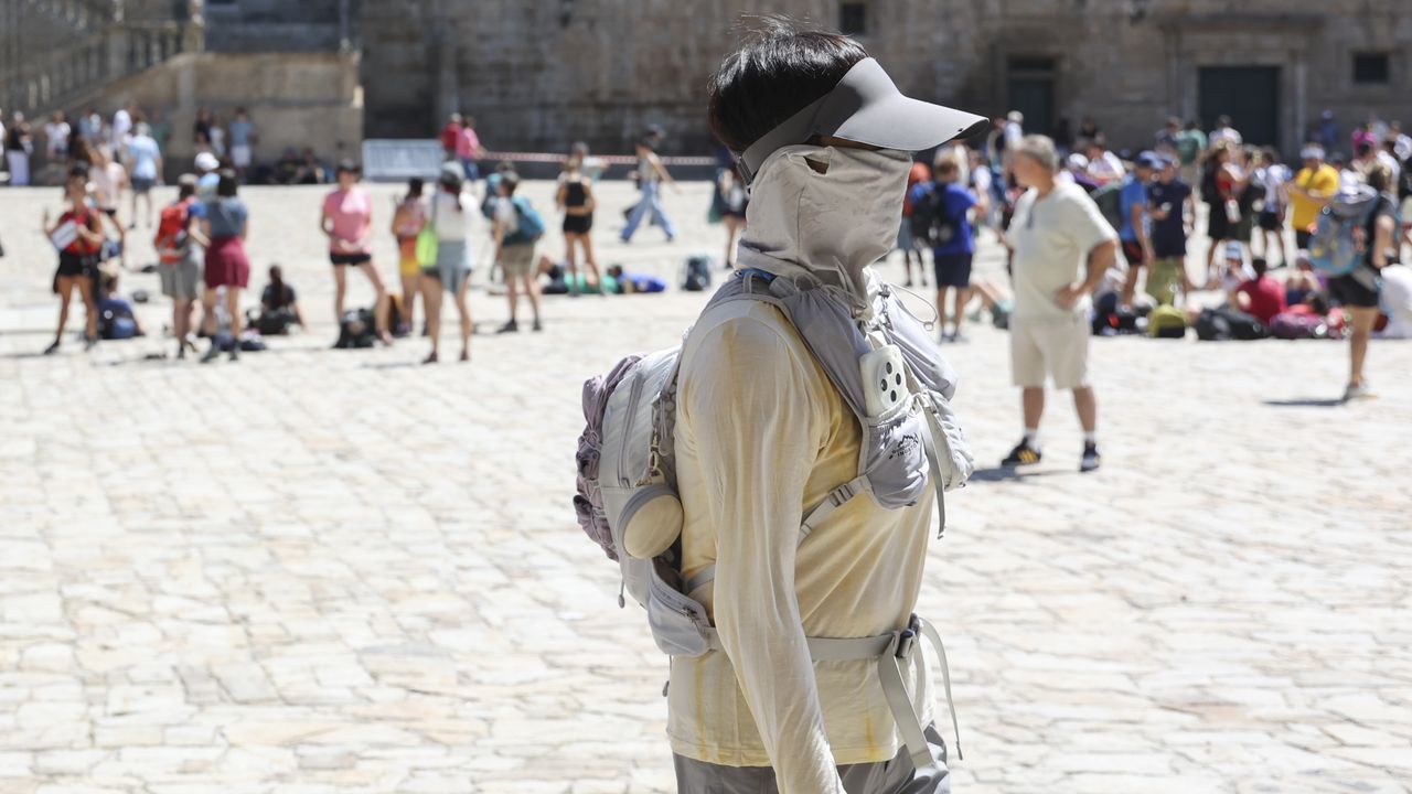 Galicia registra 129 muertes vinculadas al calor durante el mes de julio