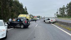 Los veh�culos quedaron esparcidos por los dos carriles