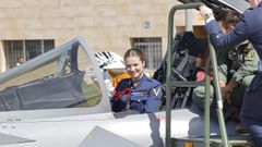 La princesa Leonor de Borb�n, durante su visita a la Base A�rea de Los Llanos en Albacete