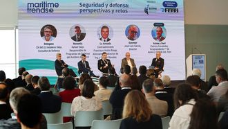 El encuentro que concluy� el congreso Maritime Trends se centr� en Seguridad y Defensa. Patricio Fern�ndez, vicepresidente de Asime, coordin� una mesa en la que participaron representantes de Detegasa, Navantia, la Armada y Sasemar.