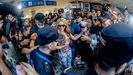 Shakira aterriza en Espa�a para el cierre de su gira