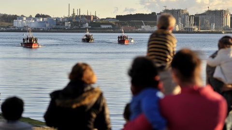 Los Reyes llegando al puerto de Ferrol