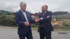 El vicepresidente del Gobierno y consejero de Infraestructuras, Medio Ambiente y Cambio Clim�tico, Juan Cofi�o, y del gerente de Cogersa, Santiago Fern�ndez