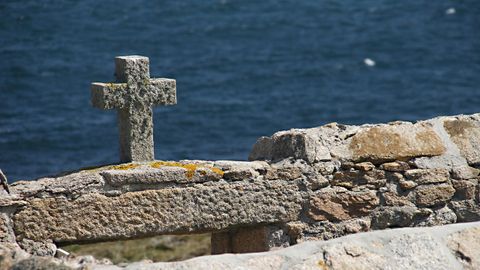 Cementerio de los Ingleses, en Camarias.