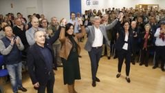 Rueda con Candia, Ramn Carballo y Paula Prado ante la junta directiva del PP de Lugo